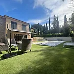 Villagassin 403
