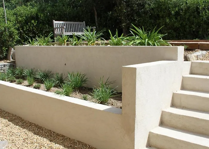 Vila Villagassin 403 *